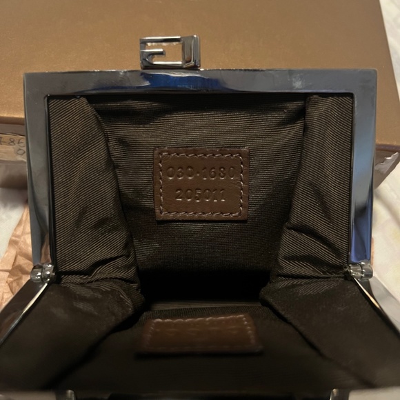 🔥SALE🔥 Authentic Vintage Gucci kiss lock coin purse - Picture 2 of 4